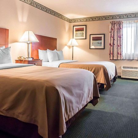 Quality Inn New Columbia-Lewisburg Екстер'єр фото