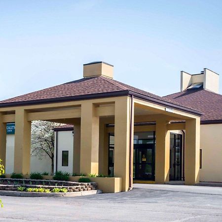 Quality Inn New Columbia-Lewisburg Екстер'єр фото