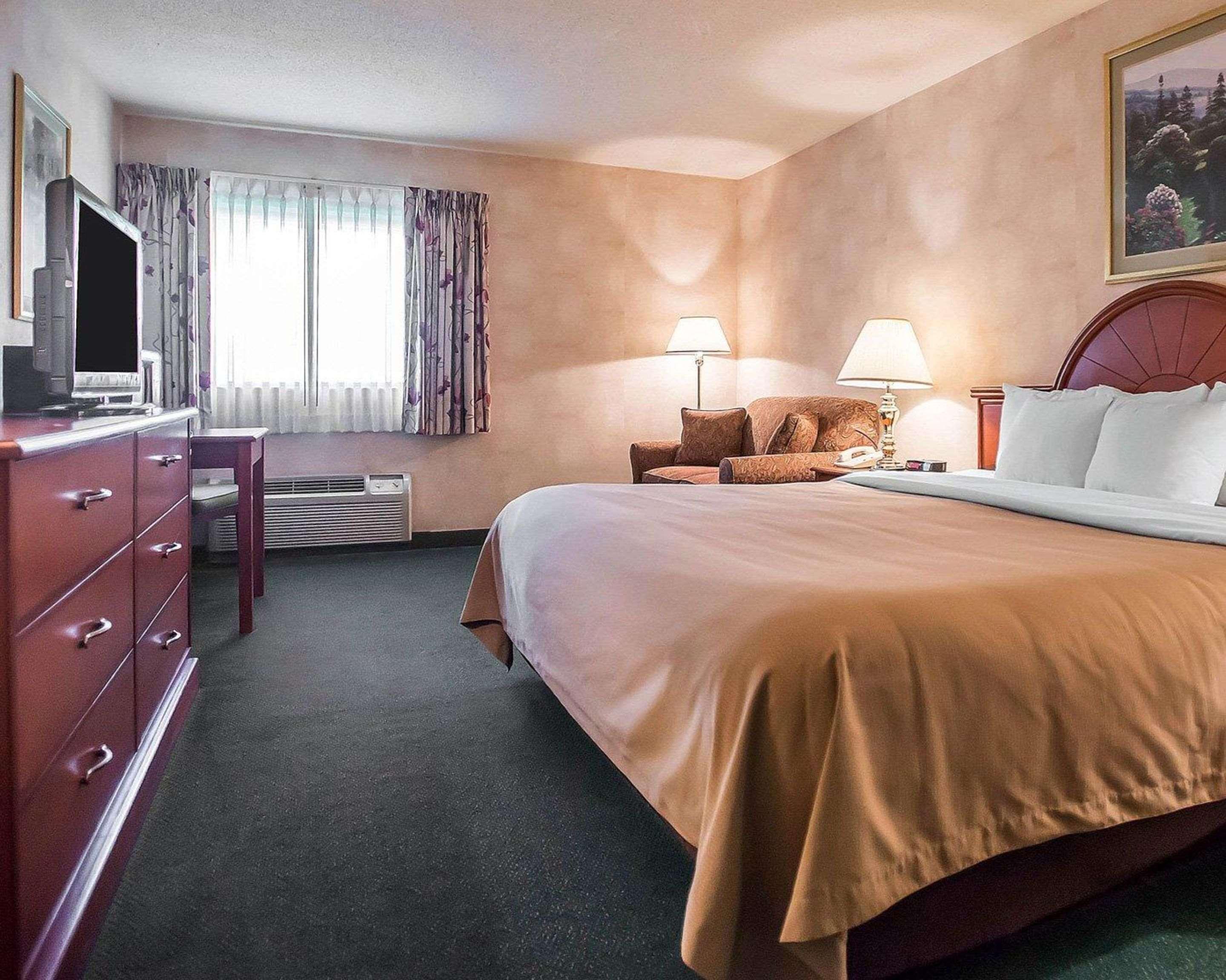 Quality Inn New Columbia-Lewisburg Екстер'єр фото