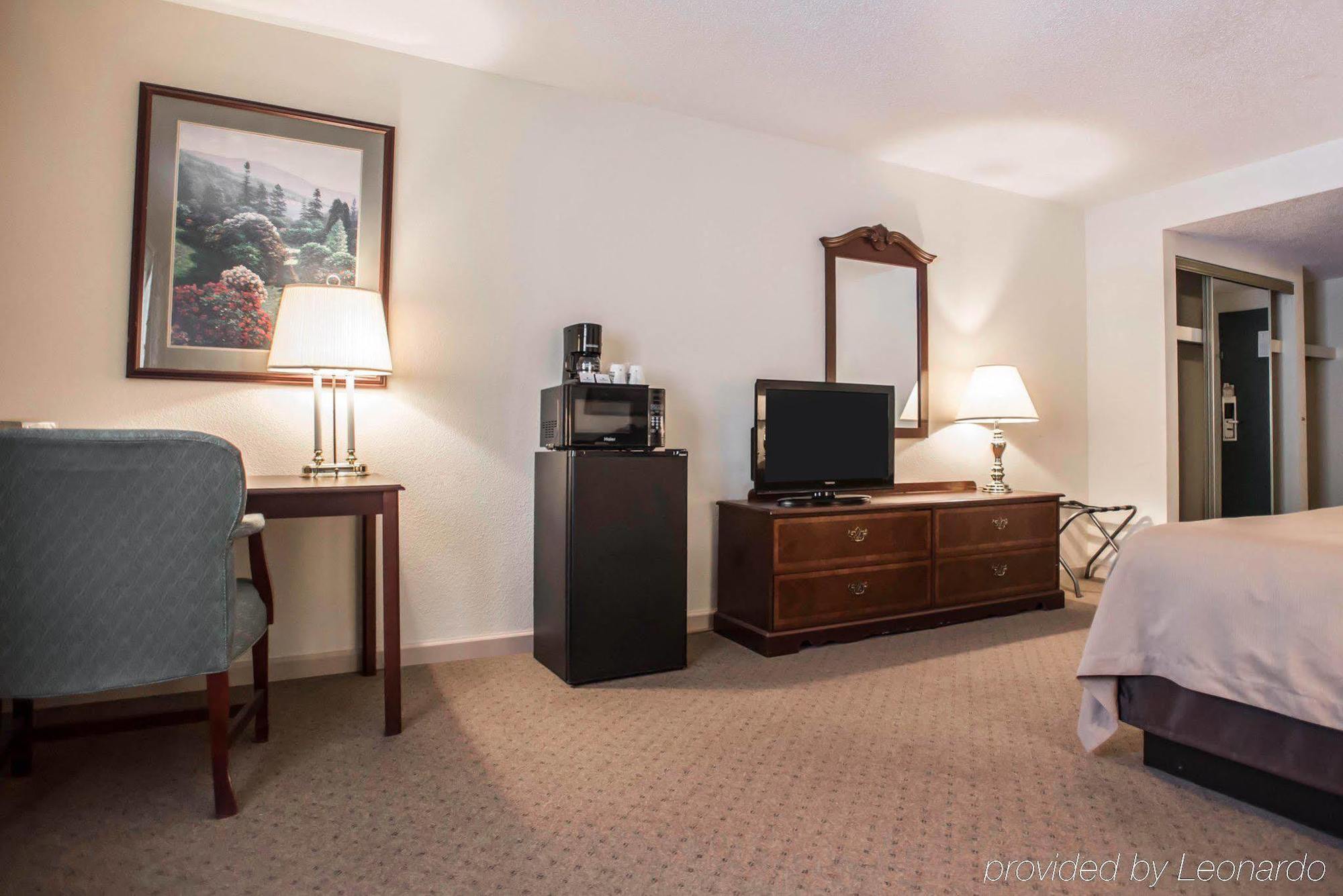 Quality Inn New Columbia-Lewisburg Екстер'єр фото